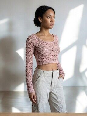 New🌷 FOREVER 21 Women's Dusty Pink Lace Lined Long Sleeve Crop Top